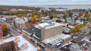 Monroe University Image