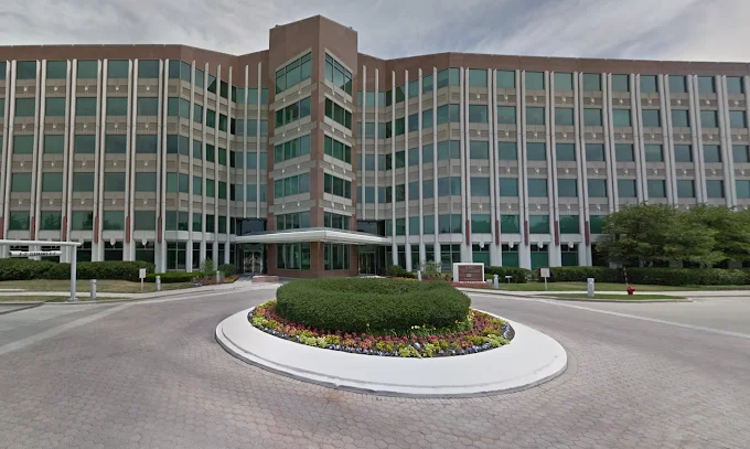 DeVry University Image